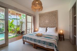 New 1BR Villa Izia Cozy Tropical Retreat with Pool