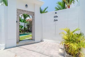 New 1BR Villa Izia Cozy Tropical Retreat with Pool