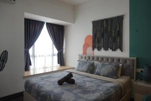 Royale city and sea view
