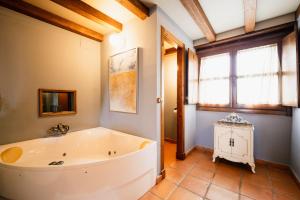 Hotel Boutique Barosse Family & Pet Friendly Roo