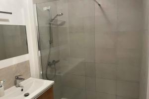 Modern comfort close to the Sacré-Cœur