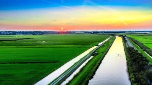 Comfortable Stay Close To The Coast