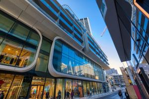 Modern 1BR Apartment with pool access in St Julians