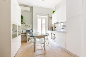 Mistrà18 Vatican House Metro 30m posto auto