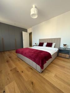 Alpinor Apartments Urban Plaza