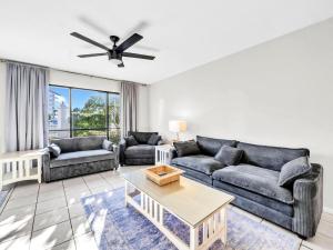 Edgewater Golf Villa 3204