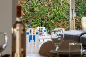 Ground-Floor 2 Br - Near Centre & Beaches