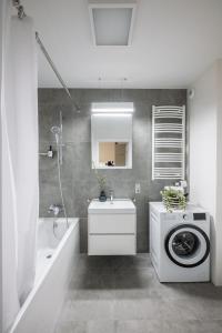 Apartamenty Lew Invest Wrocławska, Parking w cenie!