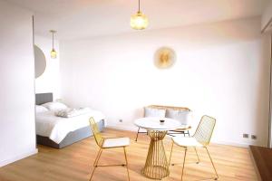 Bright studio with sea view in Ajaccio