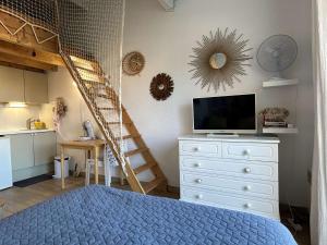 Appart Studio Mezzanine 4 couchages BANYULS SUR MER BN030-G13