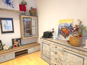 Kunst Apartment im Schwalbenhaus