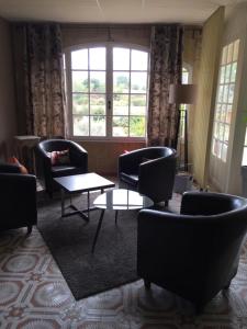 Hotels Logis Hotel Le Manoir & Lounge : photos des chambres