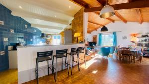 A proximité de la plage et du centre village, villa tout confort