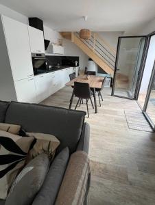 La Cachette, jolie maison avec terrasse - Arago