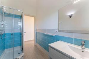 Lovely flat immersed in nature img10