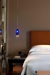 Park Deluxe Twin Room room in Ararat Park Hyatt Moscow