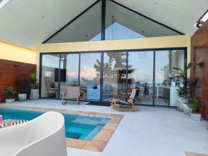 Villa Violet Beachfront Paradise on the Sands of Bang Por Koh Samui