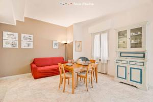 Inside Lerici, free Parking