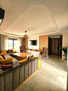 Appartement De Standing - Face à La Plage -piscine