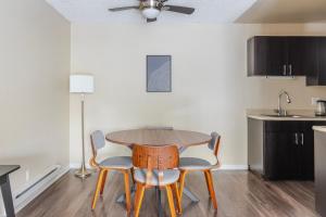 Blueground Foster City pool nr Leo J Ryan Park SFO-2078