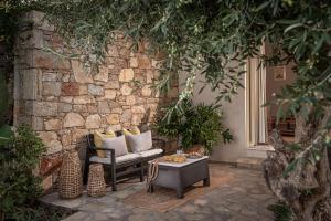 Istron Maisonettes with private pool