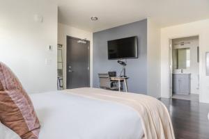 Blueground University Heights rooftop nr UW SEA-918