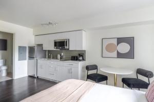 Blueground University Heights rooftop nr UW SEA-918