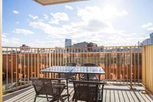 Blueground Greenpoint rooftop nr Transmitter Park NYC-2195