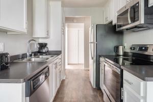 Blueground West Valley pool nr Cupertino Park SFO-2106