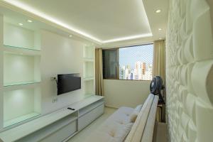 Golden Style #1803 Perto da Praia By Carpediem