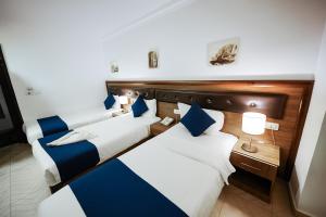 Corner View Hotel