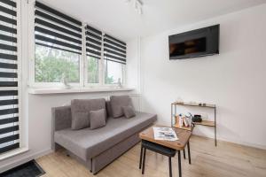 Piastow Comfy Apartment with Balcony & Home office in Katowice by Noclegi Renters