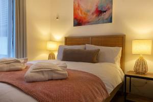 Elegance at the Lanes-3BD