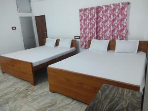 south indian food & lodge