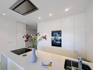 Las Colinas 3BR Poolside Retreat LC7