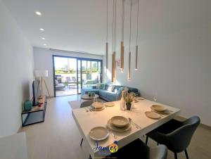 Las Colinas 3BR Poolside Retreat LC7