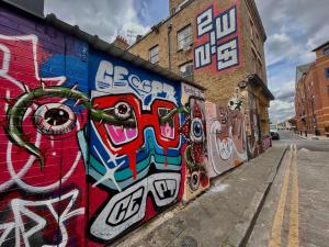 Stylish Brick Lane Heart 2 Bedroom Apartment