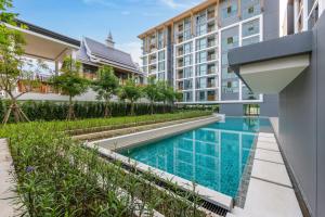 Ozone Сondo Apart Hotel by TropicLook