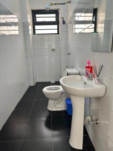 Modern Cozy One-Bedroom Apartment in Kisumu