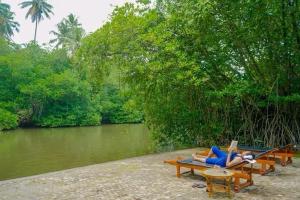 Muthumuni Ayurveda River Resort