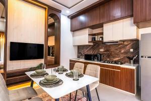 Modern 2BR Villa in Seminyak Center - Private Pool