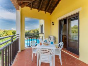 Comfortable flat with pool img8