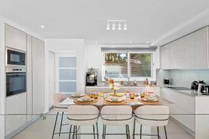 MEDANO4YOU Lava Azul Beach House