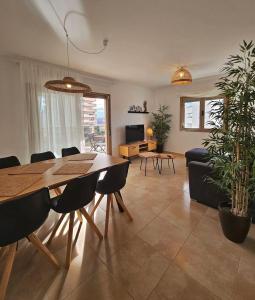 Esmeralda Suite 2 Bedrooms 3 Pool & Parking