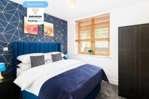 Postbox 2BDR Apt By Emporium Property Management Short Lets & Serviced Accommodation Birmingham With Private Terrace