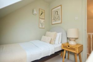 St Simons Hall Retreat