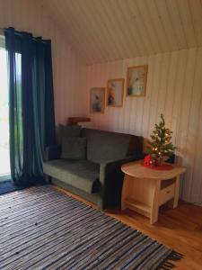 Cabin for Seaside Retreat