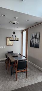 Arlington Contemporary 5 BDRM Home