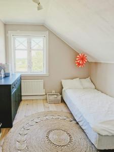 Villa With Lake Vättern Views Near Gränna