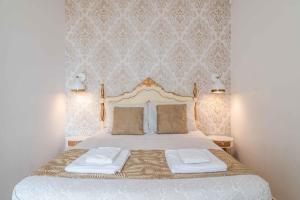 Rocco del Mar by Portucasa